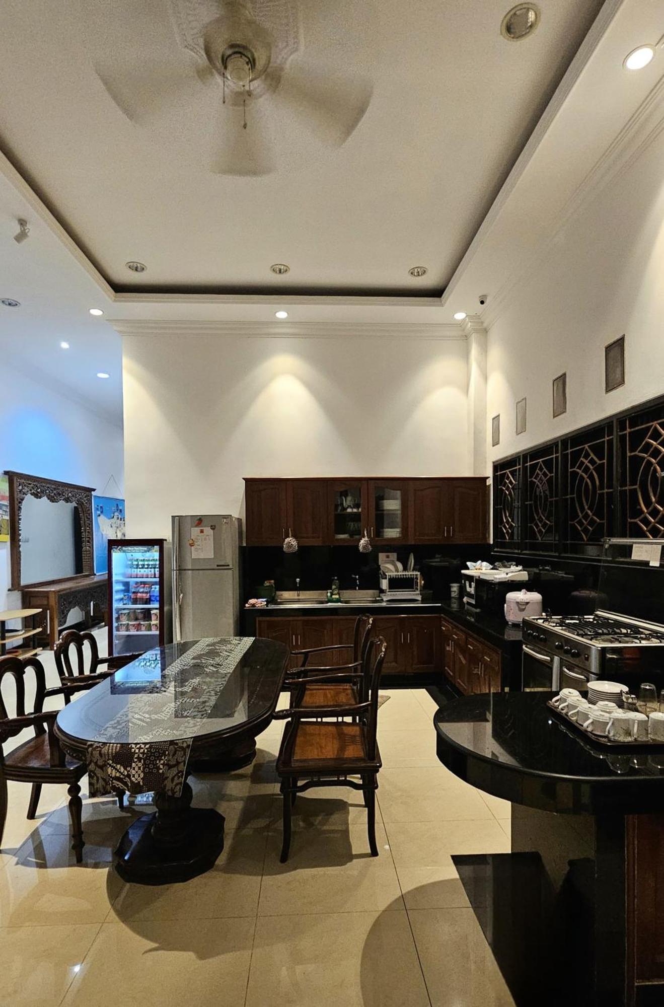 Fora Capsule Hostel Tuban 꾸따 외부 사진