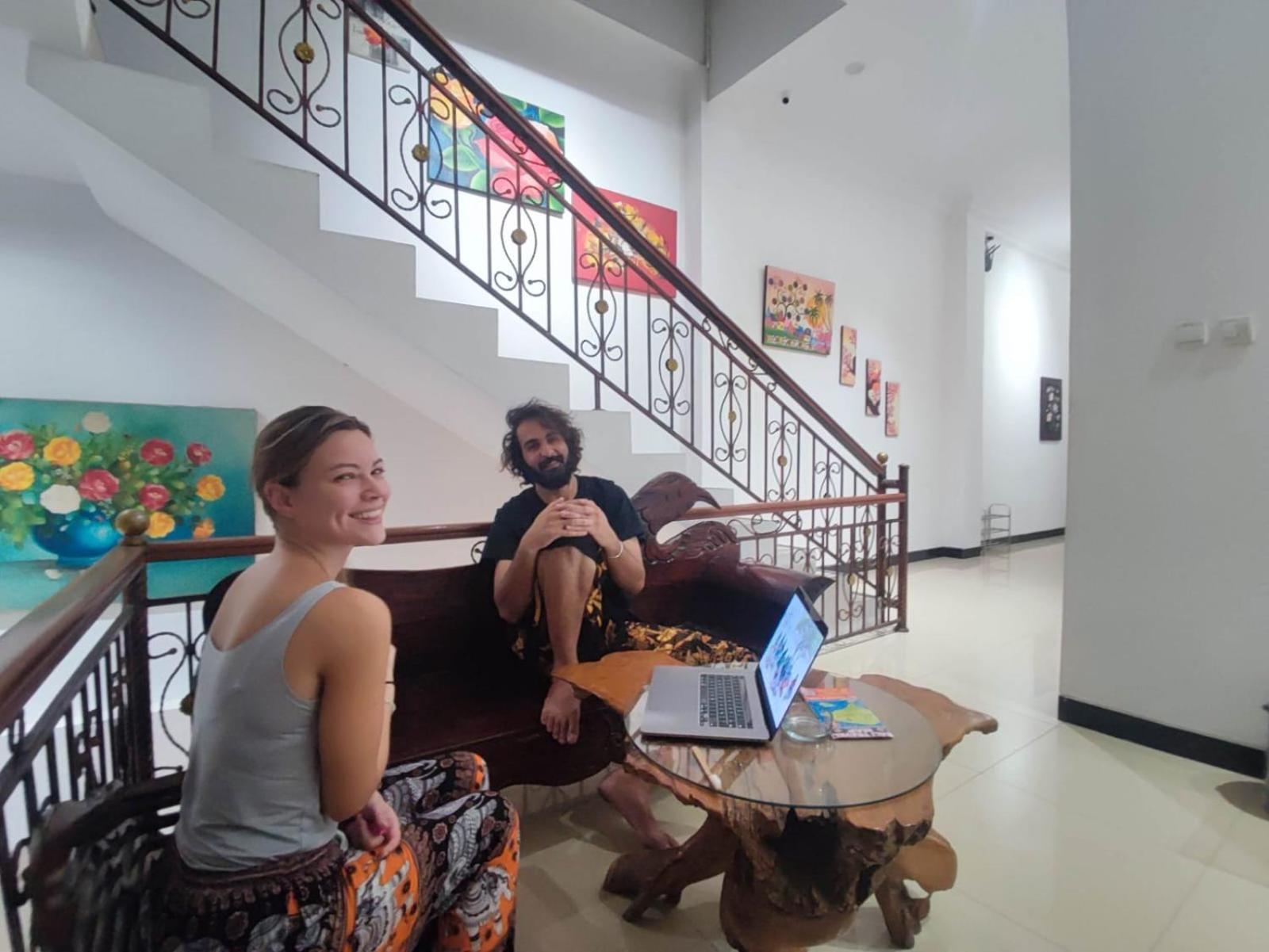 Fora Capsule Hostel Tuban 꾸따 외부 사진