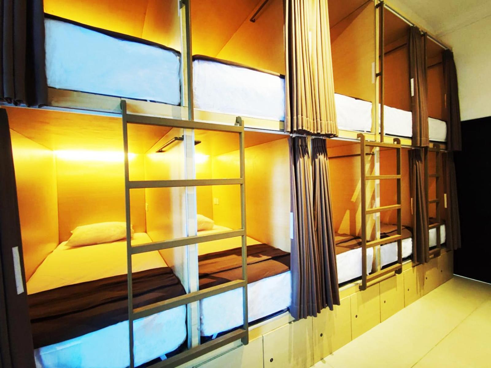 Fora Capsule Hostel Tuban 꾸따 외부 사진